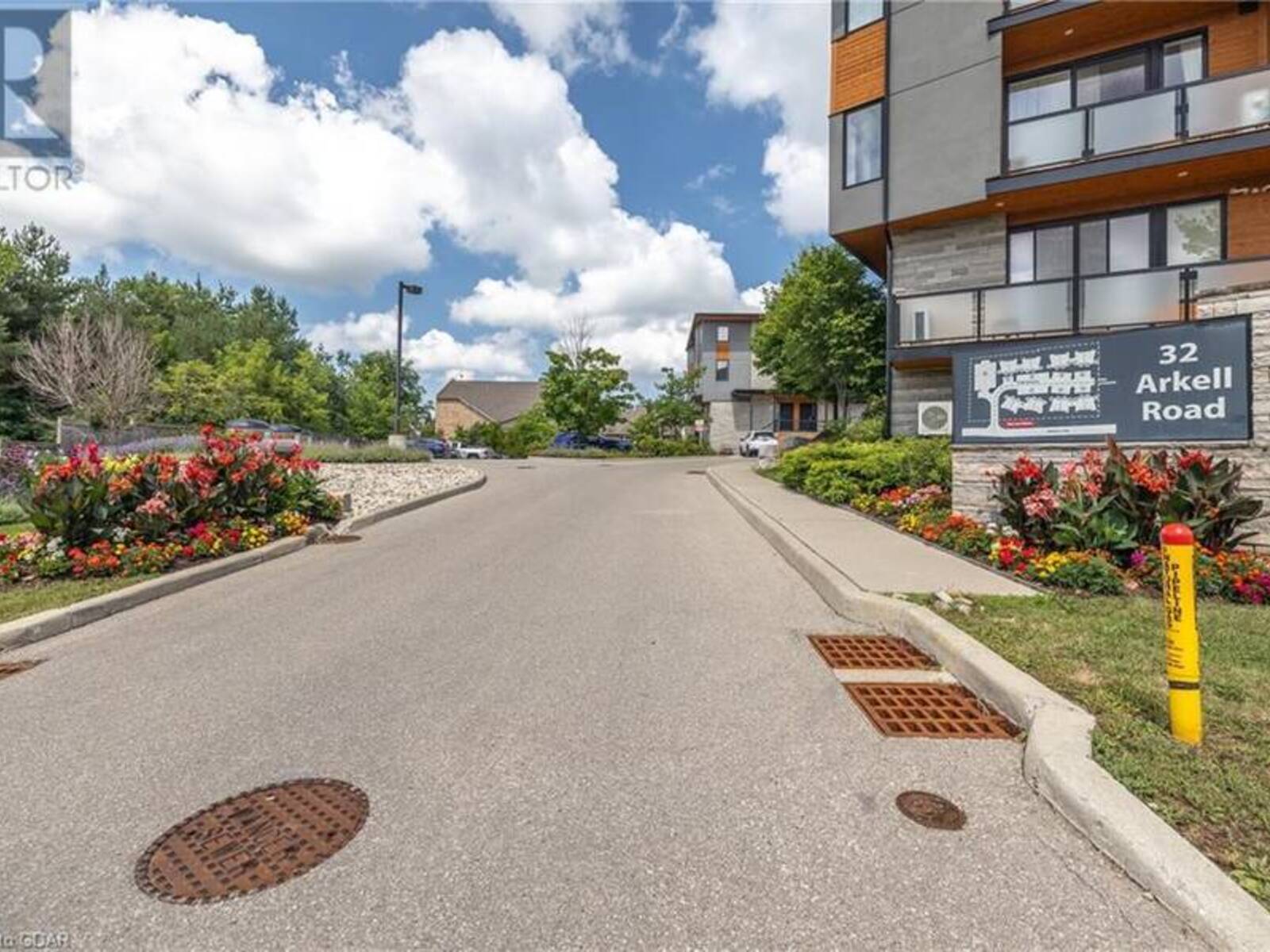 32 ARKELL Road Unit# 17, Guelph, Ontario N1L 0L4