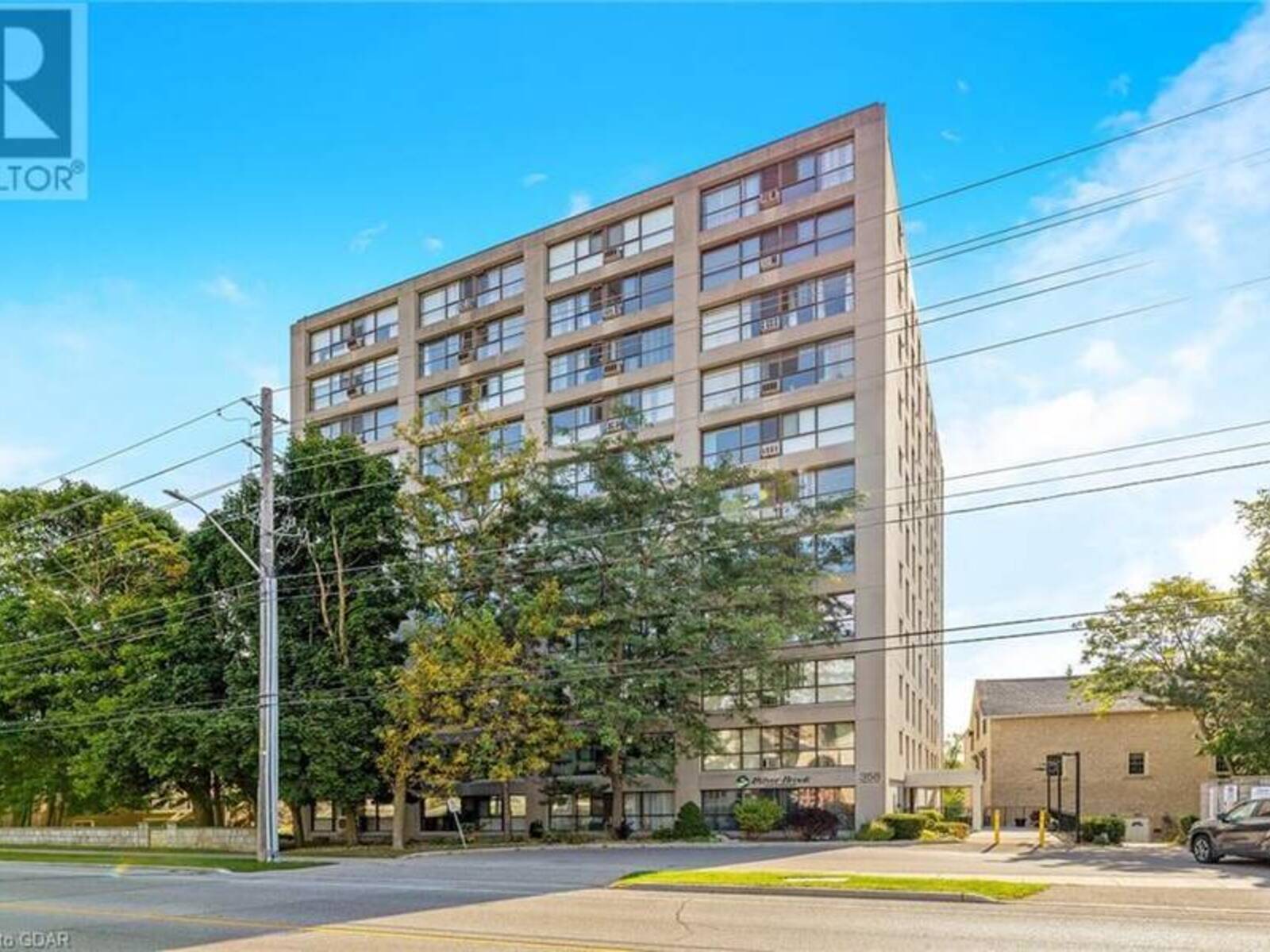 358 WATERLOO Avenue Unit# 204, Guelph, Ontario N1H 7Y3