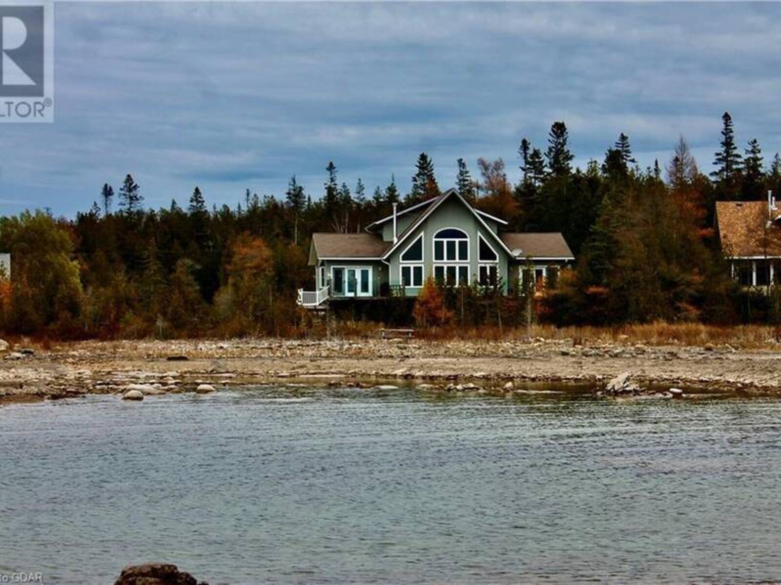 211 EAGLE Road, Northern Bruce Peninsula, Ontario N0H 2R0