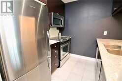 1055 SOUTHDOWN Road Unit# 810 | Mississauga Ontario | Slide Image Twelve