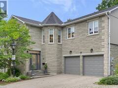 25 MANOR PARK Crescent Unit# 11 Guelph Ontario, N1G 1A2