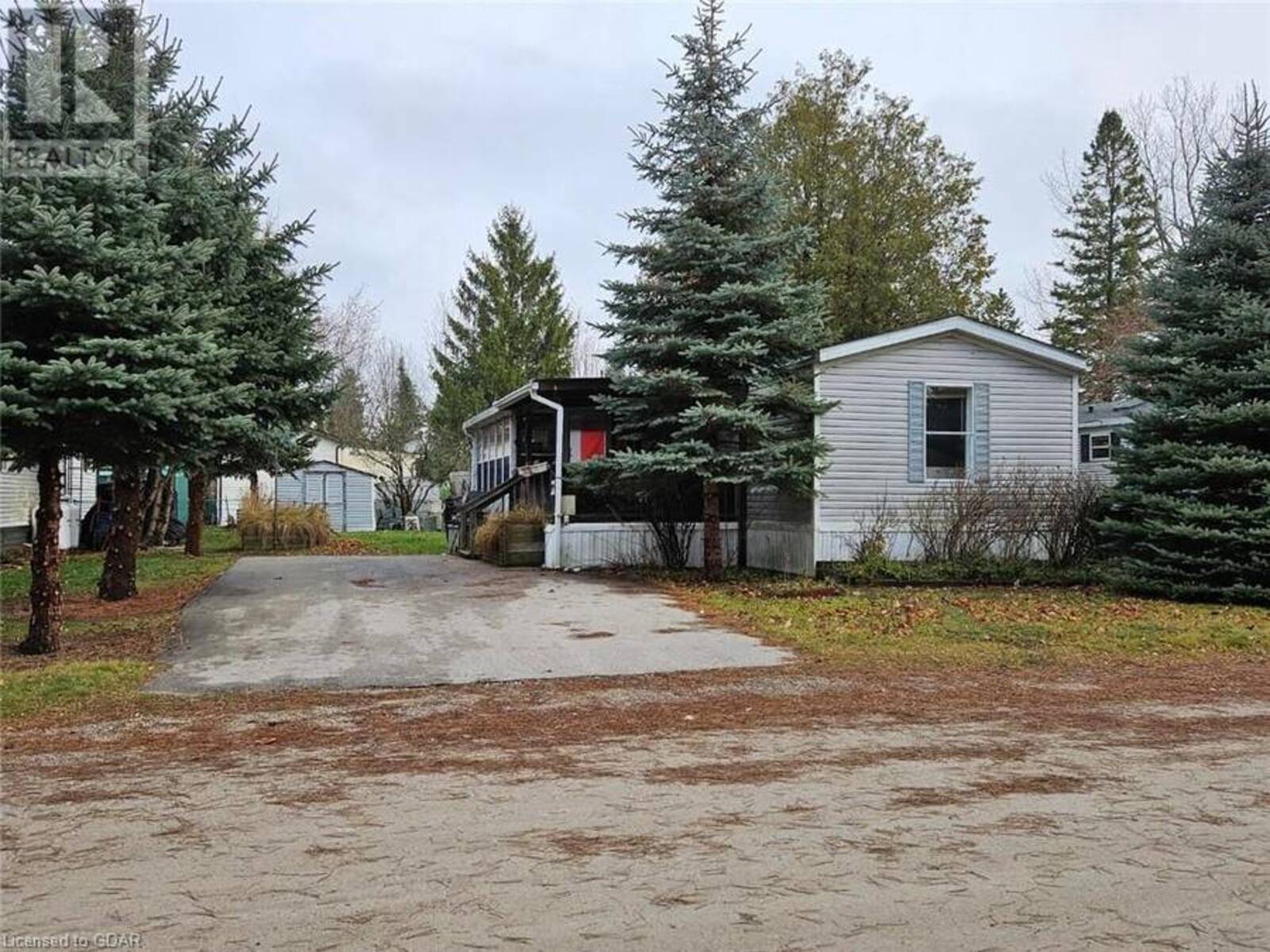 5 FIRST AVE Avenue, Fergus, Ontario N1M 2W5