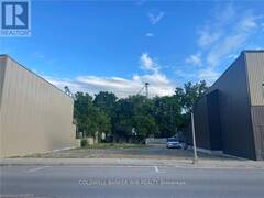 123-125 KING STREET Bluewater Ontario, N0M 1X0