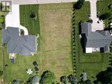 19 CARRIAGE LANE | Bayfield Ontario | Slide Image Nine