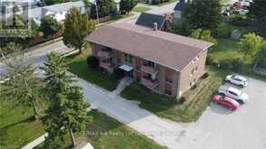 193 NORFOLK STREET | Stratford Ontario | Slide Image Fourteen