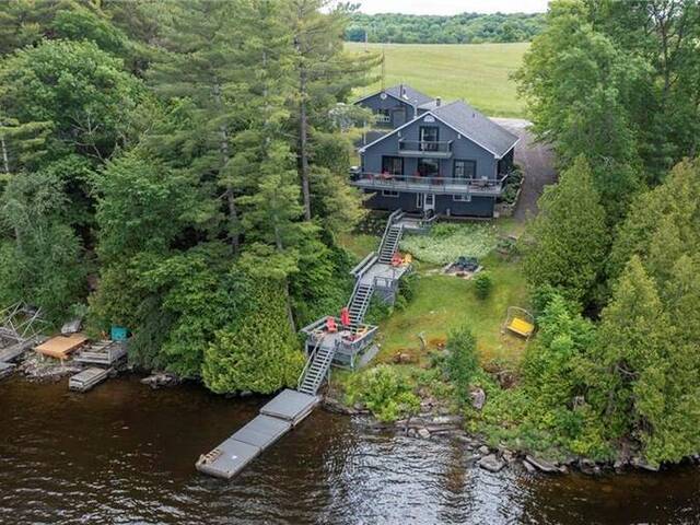 1378 THREE MILE LAKE Road Unit# 3 Muskoka Ontario, P0B 1M0