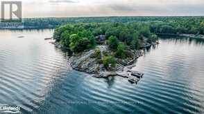 B686-8 DERBYSHIRE ISLAND | The Archipelago Ontario | Slide Image Twenty-nine