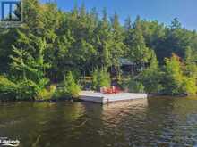 340 HEALEY Lake | The Archipelago Ontario | Slide Image Forty-five