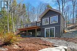 2167 TRAPPERS TRAIL Road | Haliburton Ontario | Slide Image Thirty-two