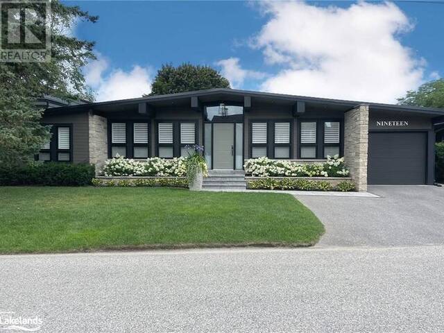 19 GOLFVIEW Drive Collingwood Ontario, L9Y 0G7