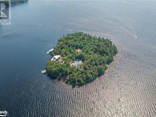 1 BASS Island Port Carling Ontario, P0B 1A0