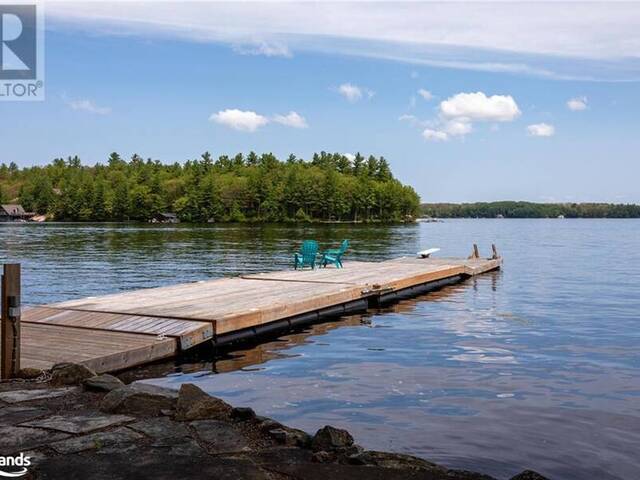 29 ISLAND 26LM Gravenhurst Ontario, P1P 1R2