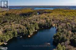 1001 HEMLOCK ROAD | Lake of Bays Ontario | Slide Image Ten