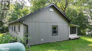 22 ROBINS Lane | Sebright Ontario | Slide Image Nine