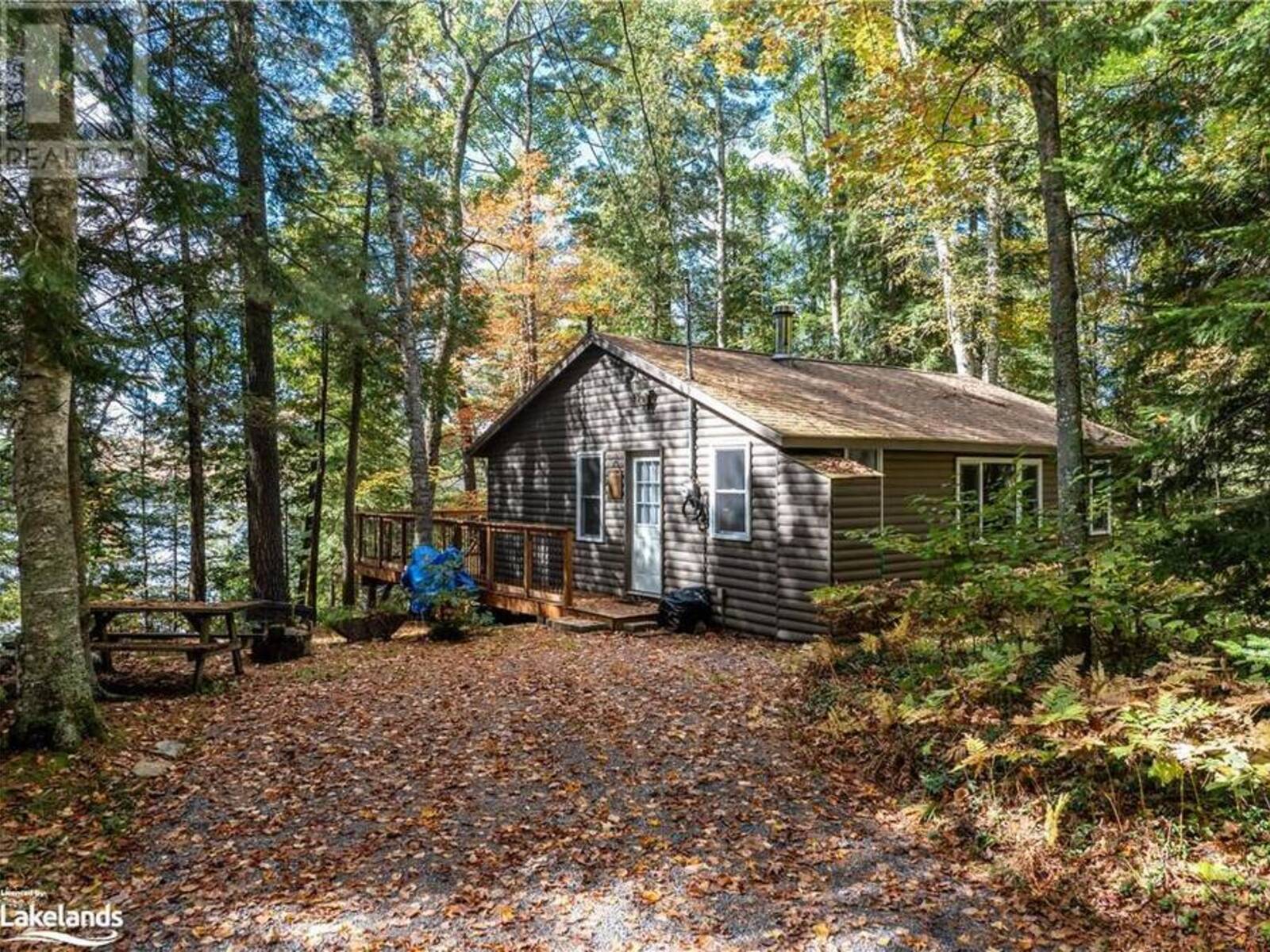 1226 DIGNAN Road, Haliburton, Ontario K0M 1S0