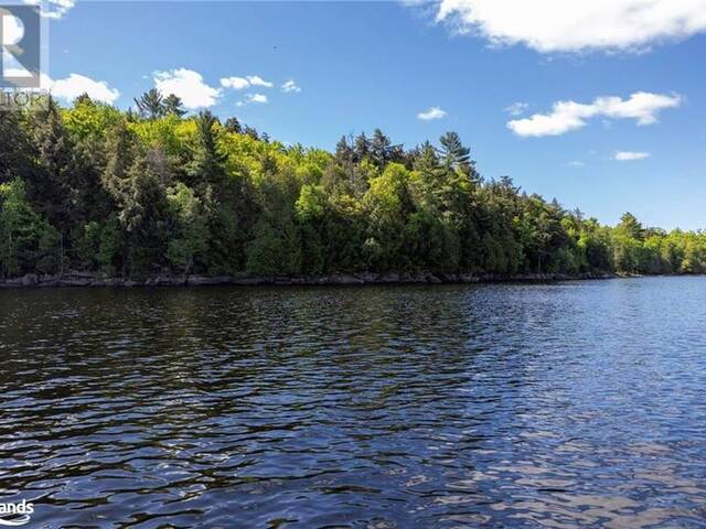 6 WAHWASHKESH Lake Whitestone Ontario, P0A 1G0