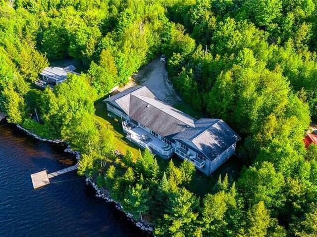 1194 RATTLESNAKE Road Haliburton Ontario, K0M 1S0