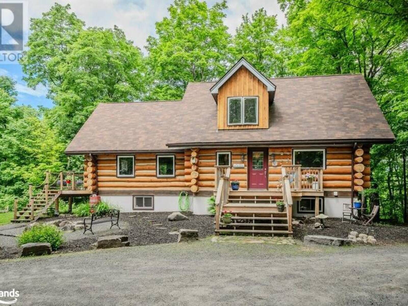 2351 BRUNEL Road, Huntsville, Ontario P1H 2J3