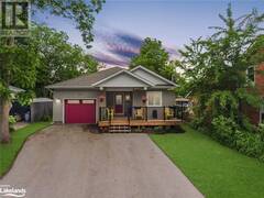 88 HENRY Street Barrie Ontario, L4N 1C8