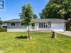 53 HILL TOP Drive Penetanguishene Ontario, L9M 1H3