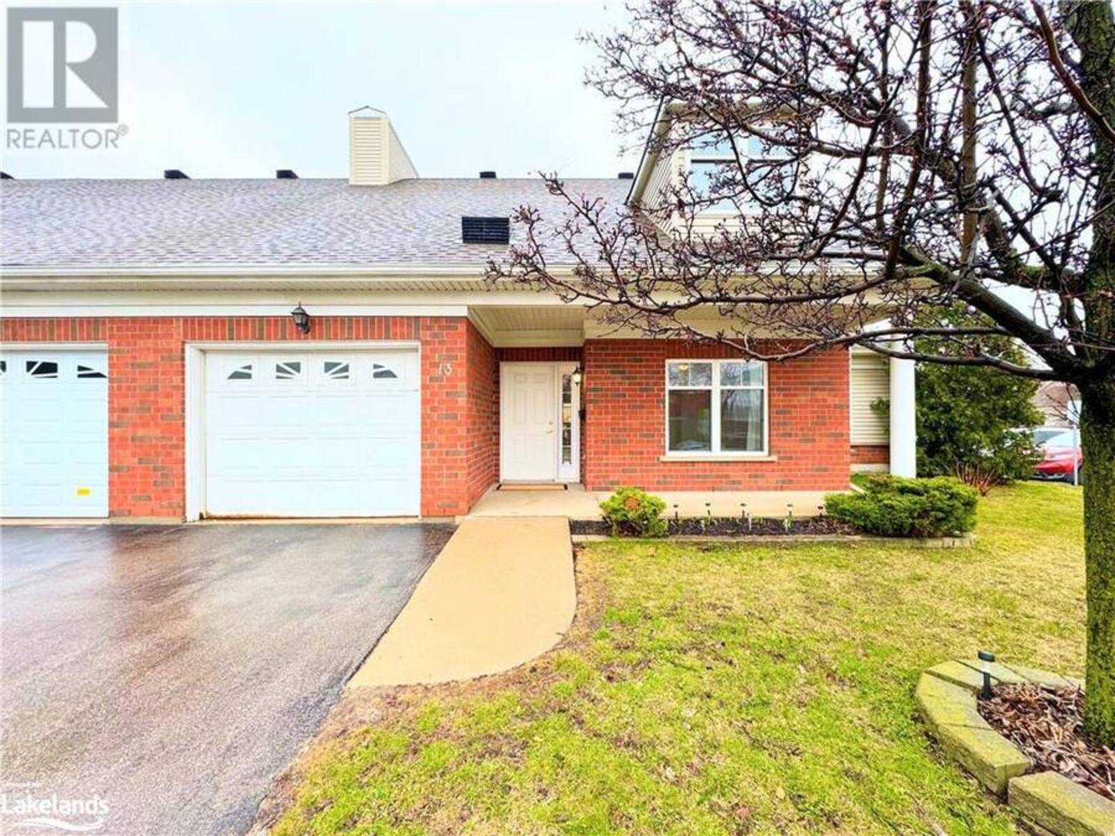 2705 KINGSWAY Drive, Kitchener, Ontario N2C 2T1