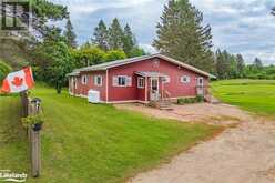 2041 PICKEREL & JACK LAKE Road | Burks Falls Ontario | Slide Image Two