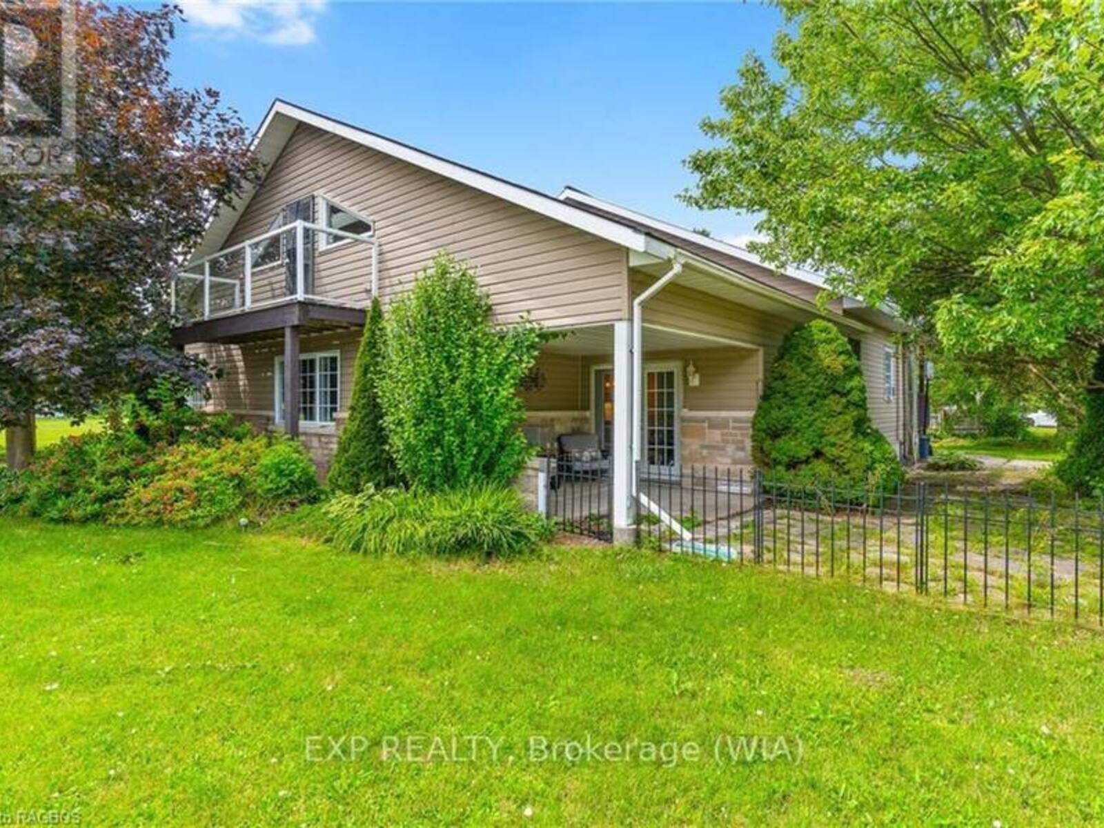 170 WILLIAM STREET, Georgian Bluffs, Ontario N0H 2T0