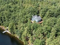 12 OSPREY RD Parry Sound Ontario, P0C 1H0