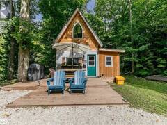 8383 9 COUNTY Road Clearview Ontario, L0M 1G0