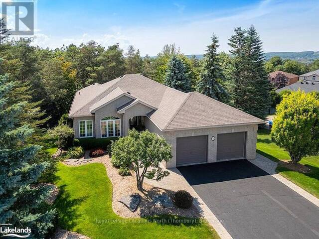 4 PORCUPINE CIRCLE Barrie Ontario, L4N 7Z6