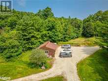 795310 THE BLUE MTNS - CLEARVIEW | The Blue Mountains Ontario | Slide Image Thirty-eight