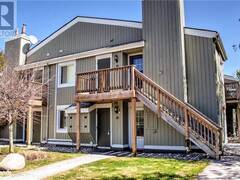 17 DAWSON Drive Unit# 26 Collingwood Ontario, L9Y 5B4