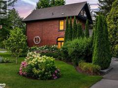 2 ERIE Street Collingwood Ontario, L9Y 1P4