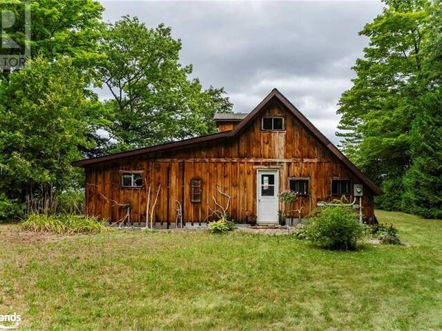 579 MKADE KEGWIN MIIKAN Christian Island Ontario, L9M 0A9