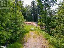 19 OLD HEMLOCK TRAIL | Huntsville Ontario | Slide Image Four