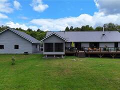 66 MOON BAY Way Loring Ontario, P0H 1Y0