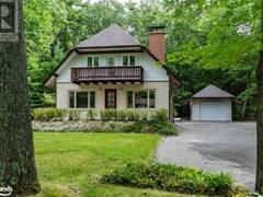 9 BOURGEOIS Court Tiny Ontario, L9M 0H3