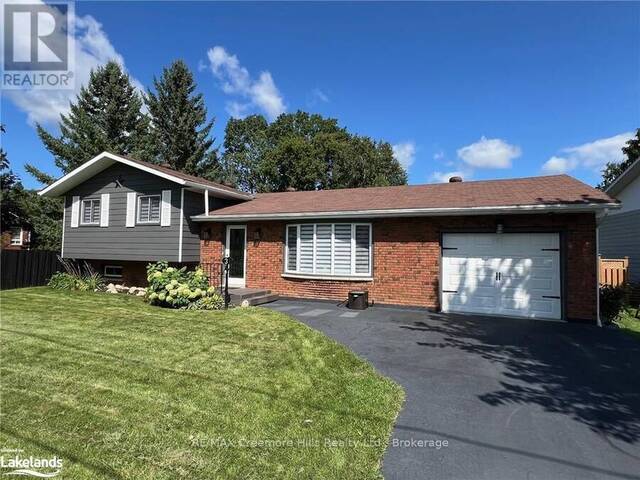 3 JARDINE CRESCENT Clearview Ontario, L0M 1G0