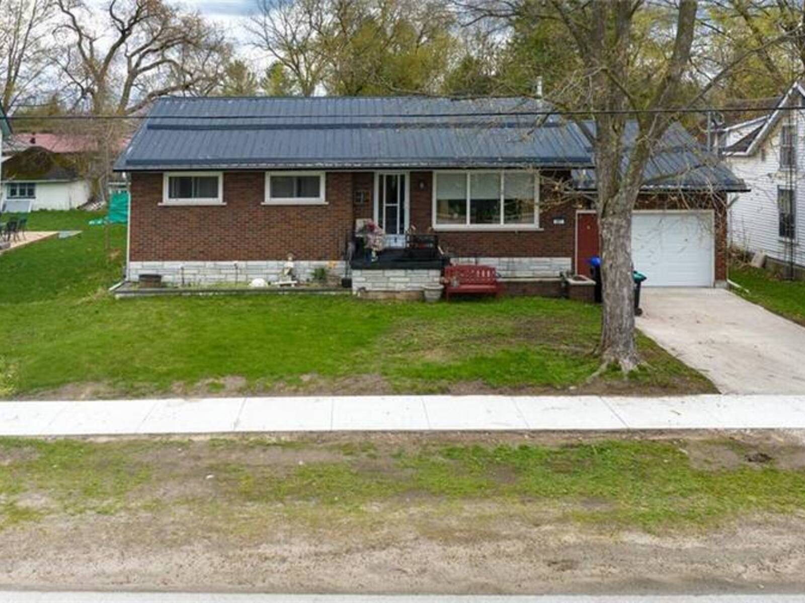 267 JOHN Street, Stayner, Ontario L0M 1S0