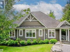 8 ST ANDREWS Circle Huntsville Ontario, P1H 1L9