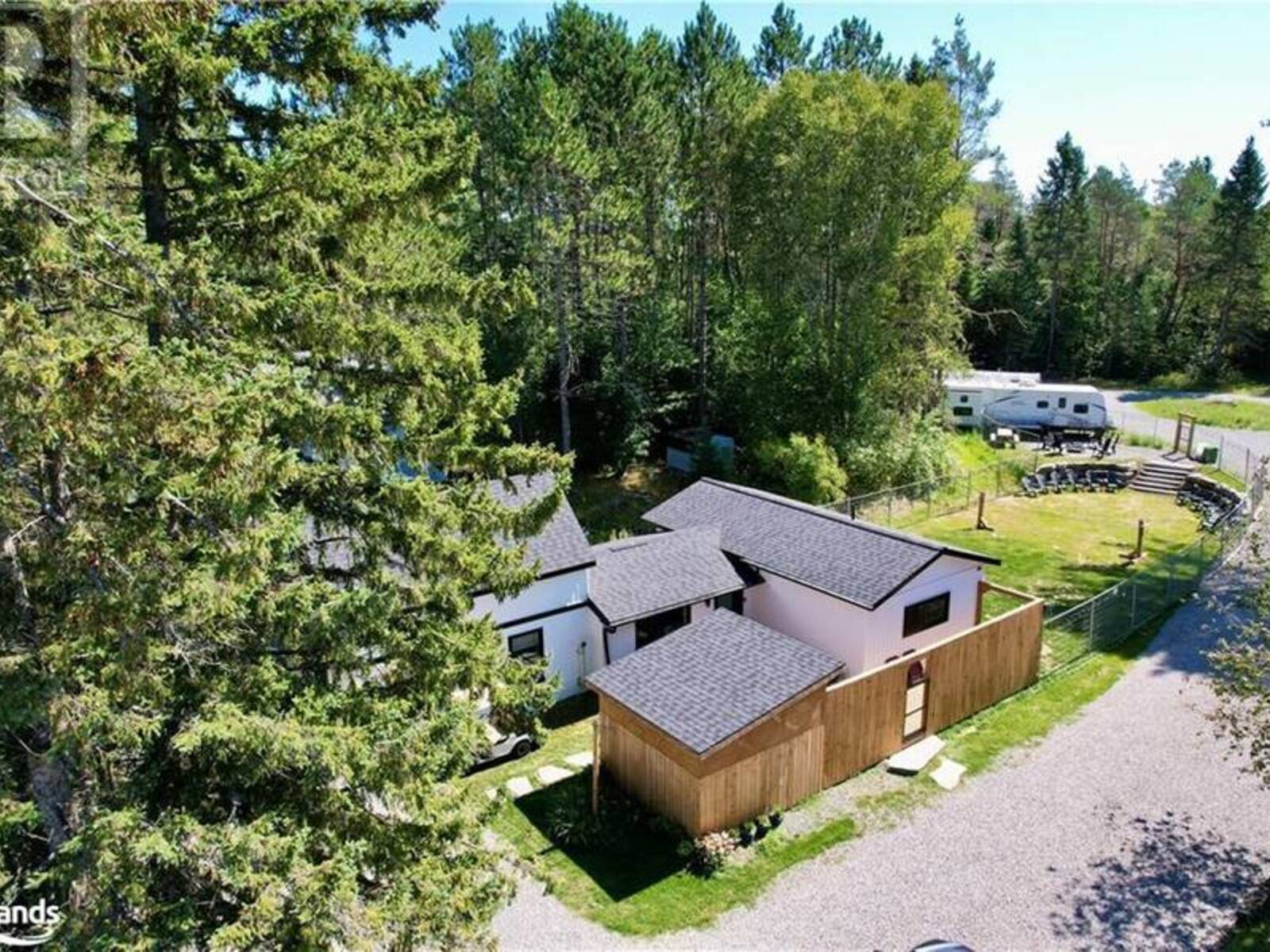 2579 HWY 518 Highway W, Sprucedale, Ontario P0A 1Y0