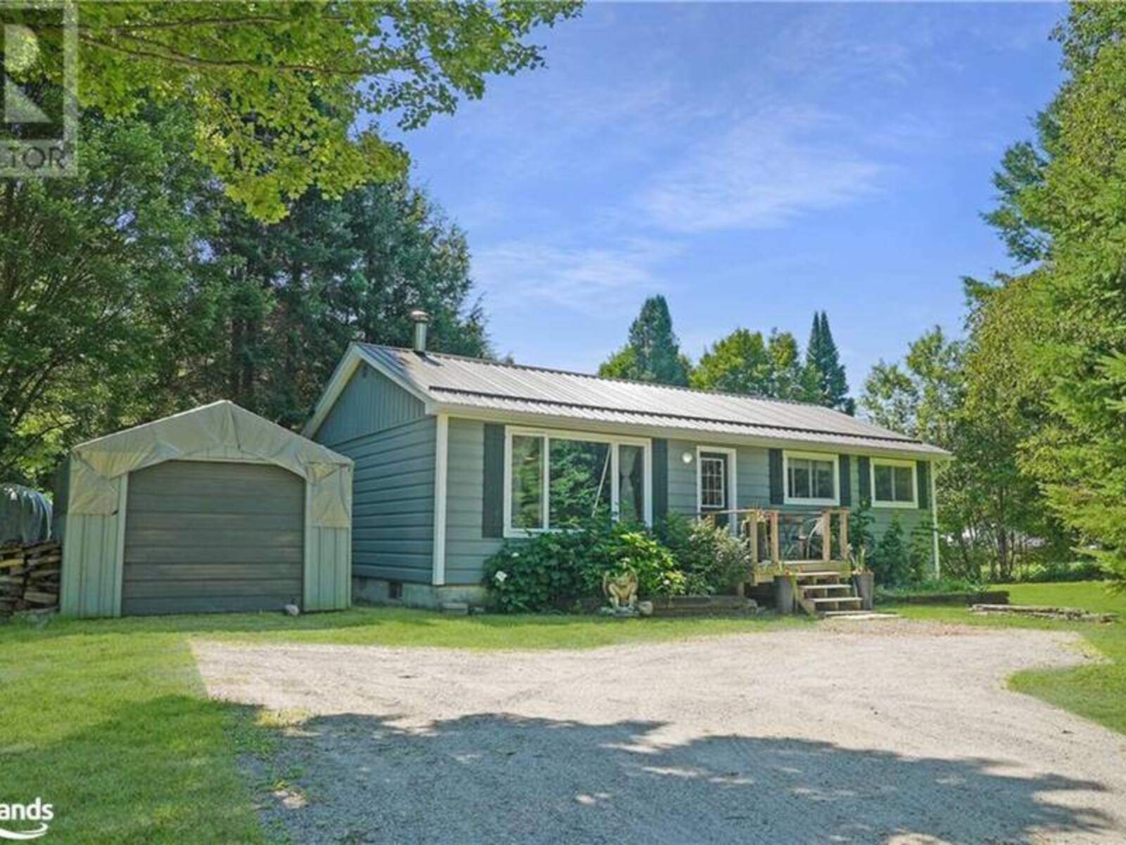 1358 NORTH SHORE Road, Haliburton, Ontario K0M 1S0