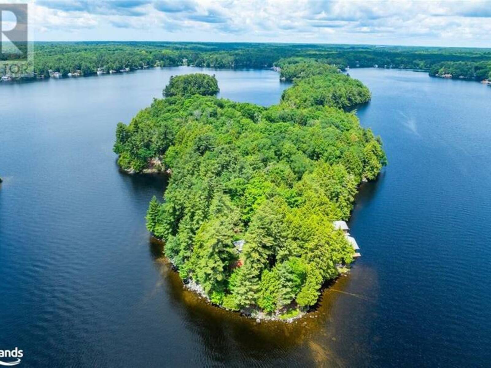 0 ISLAND MEDA Island, Muskoka, Ontario P0B 1J0