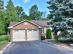 28 FAIRWAY Crescent Wasaga Beach Ontario, L9Z 1B9