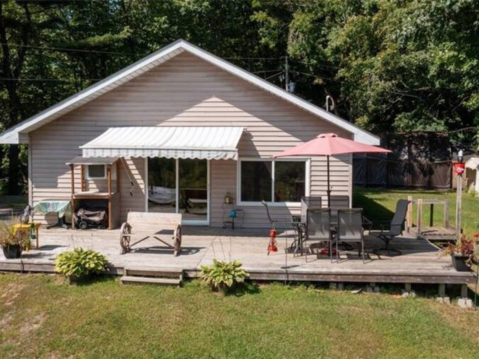 7 BLACKSTONE LAKE Road, The Archipelago, Ontario P2A 2W8