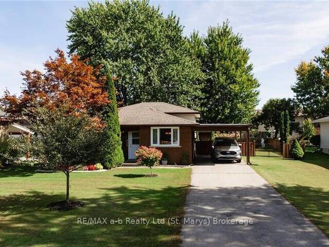 205 SPENCE CR CRESCENT West Perth Ontario, N0K 1N0