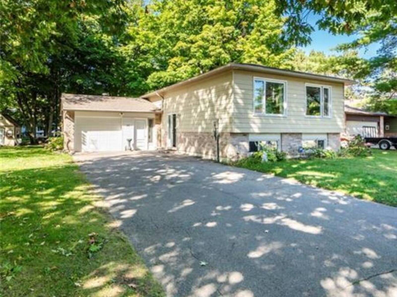 35 DORCAS AVENUE, Tiny, Ontario L0L 2T0