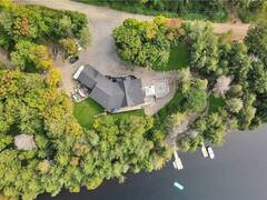 1034 LONE WOLF CRES Haliburton Ontario, K0M 1S0