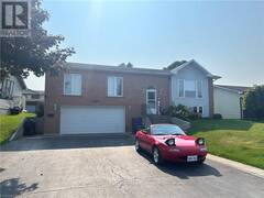 174 CHARLES STREET Wingham Ontario, N0G 2W0