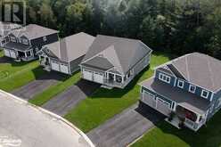 10 DYER Crescent | Bracebridge Ontario | Slide Image Nine